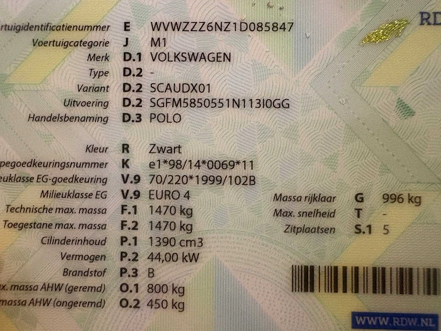 Volkswagen - polo - 1.4 trendline - car - 2001 - afbeelding 13 van  20