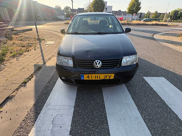 Volkswagen - polo - 1.4 trendline - car - 2001 - afbeelding 5 van  20