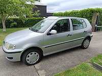 Volkswagen - polo - car - 2001 - afbeelding 1 van  7