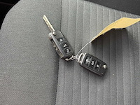 Volkswagen - polo - car - 2011 - afbeelding 6 van  19