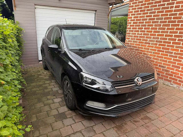 Volkswagen - polo - car - 2011 - afbeelding 1 van  19