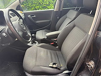 Volkswagen - polo - car - 2011 - afbeelding 18 van  19