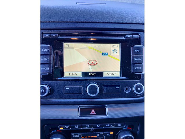 Volkswagen - sharan - 7n - car - 2011 - afbeelding 15 van  15