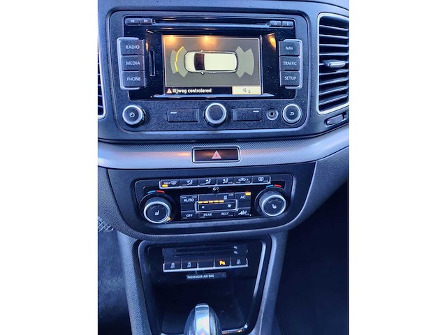 Volkswagen - sharan - 7n - car - 2011 - afbeelding 2 van  14