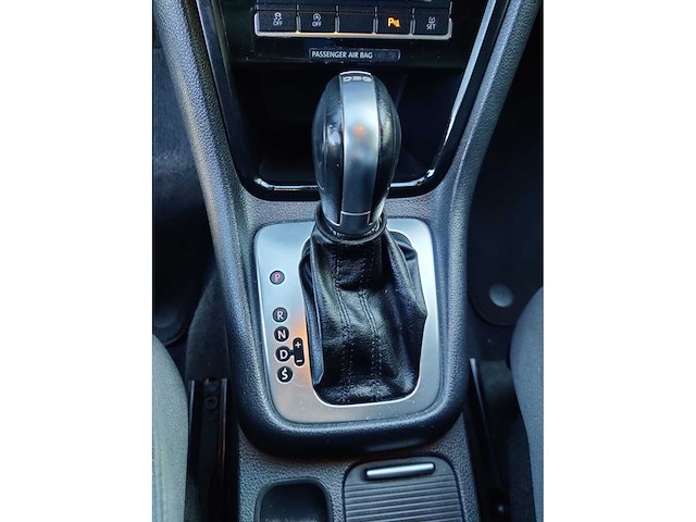 Volkswagen - sharan - 7n - car - 2011 - afbeelding 12 van  14