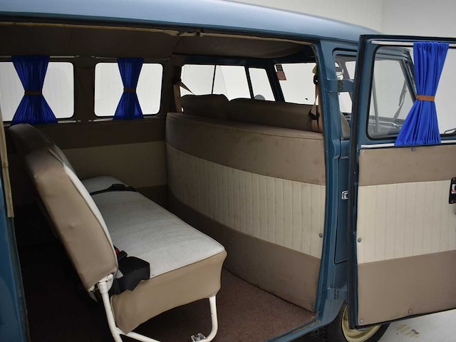 Volkswagen - t1 - oldtimer - afbeelding 25 van  45
