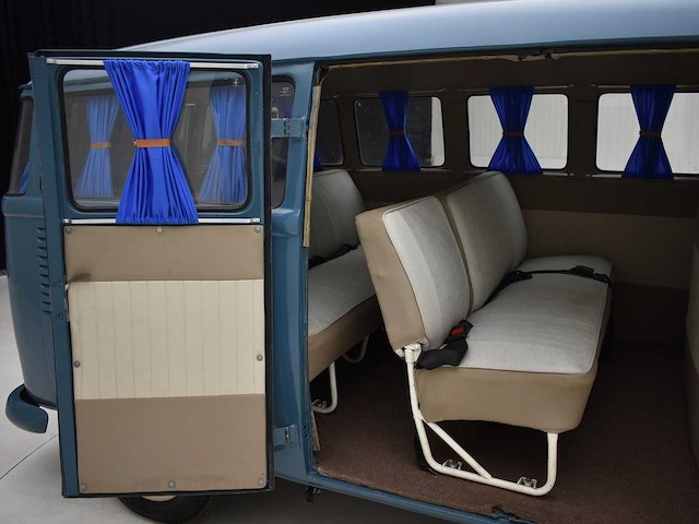 Volkswagen - t1 - oldtimer - afbeelding 24 van  45