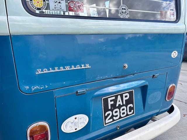 Volkswagen - t1 camper - oldtimer - afbeelding 26 van  74