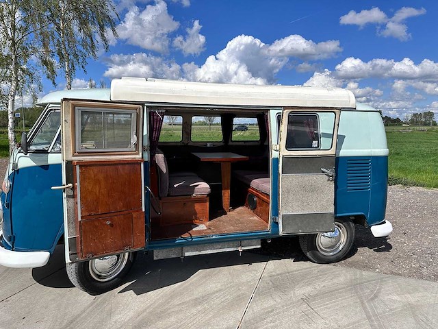 Volkswagen - t1 camper - oldtimer - afbeelding 22 van  74