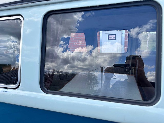 Volkswagen - t1 camper - oldtimer - afbeelding 34 van  74