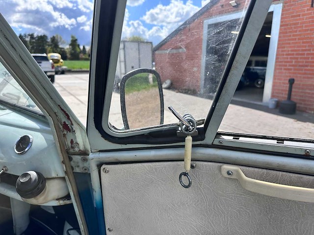 Volkswagen - t1 camper - oldtimer - afbeelding 59 van  74
