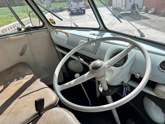 Volkswagen - t1 camper - oldtimer - afbeelding 61 van  74