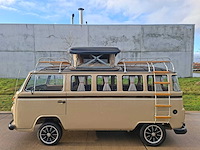 Volkswagen - t2 camper - oldtimer - afbeelding 12 van  46