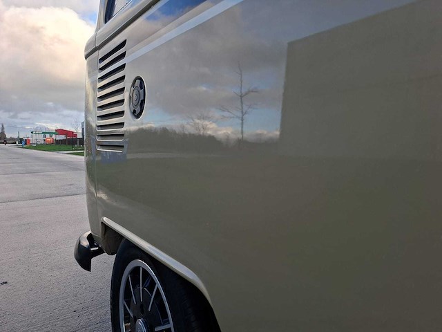 Volkswagen - t2 camper - oldtimer - afbeelding 27 van  46