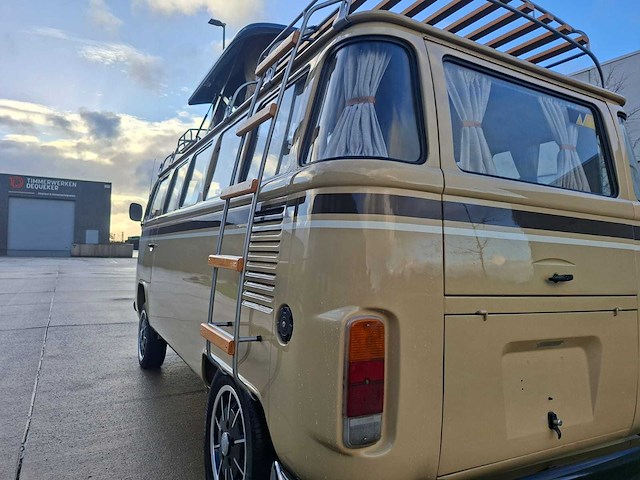 Volkswagen - t2 camper - oldtimer - afbeelding 21 van  46