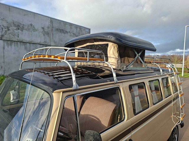 Volkswagen - t2 camper - oldtimer - afbeelding 30 van  46