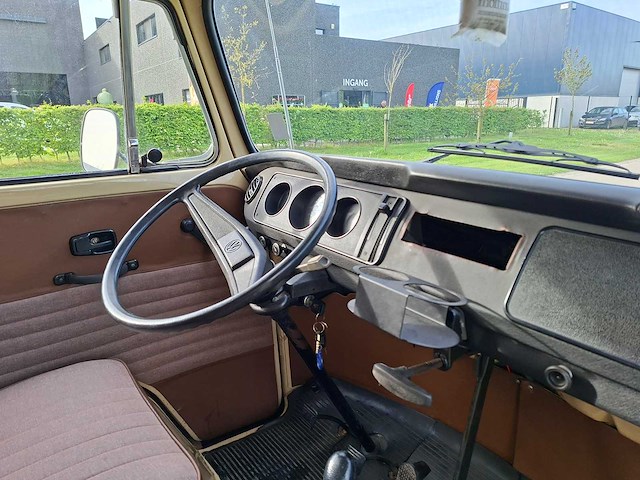 Volkswagen - t2 camper oldtimer - - afbeelding 37 van  56