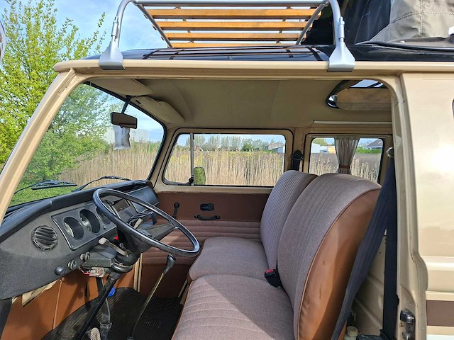Volkswagen - t2 camper oldtimer - - afbeelding 40 van  56
