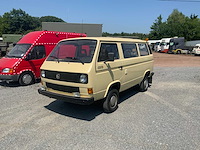 Volkswagen - t3 - transporter - oldtimer - afbeelding 1 van  21