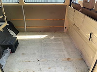 Volkswagen - t3 - transporter - oldtimer - afbeelding 13 van  21