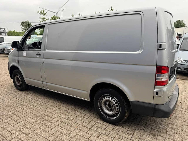 Volkswagen - transporter - van - afbeelding 8 van  20