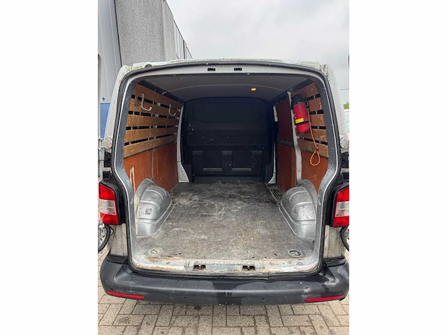 Volkswagen - transporter - van - afbeelding 17 van  20