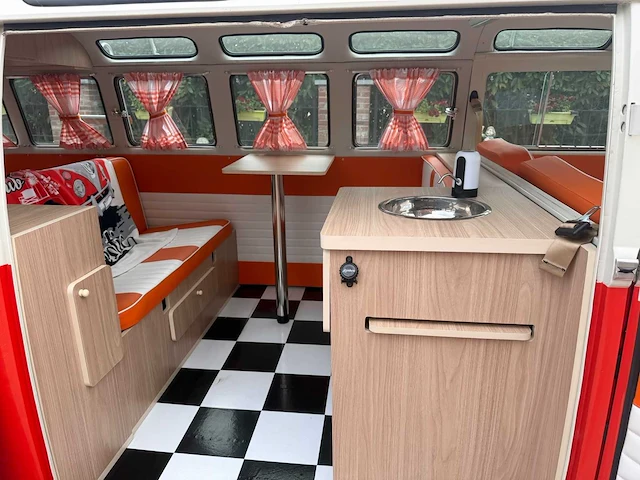 Volkswagen 2 t1 split motorhome vintage auto's > 15 benzine – 1974 – belgische kranten - afbeelding 4 van  17