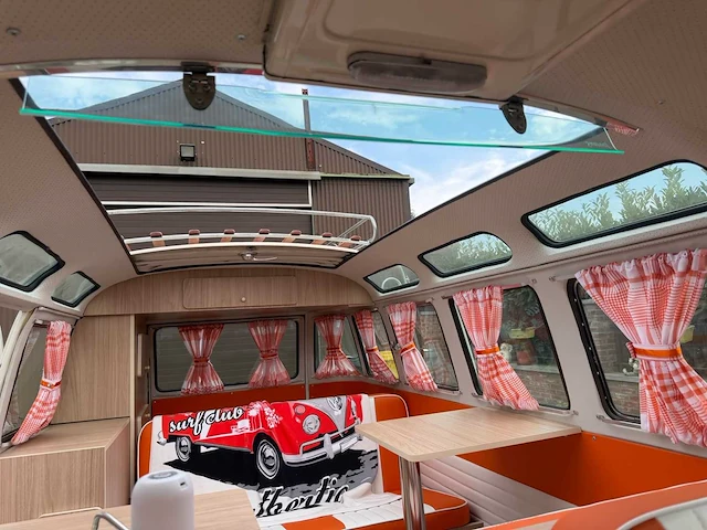 Volkswagen 2 t1 split motorhome vintage auto's > 15 benzine – 1974 – belgische kranten - afbeelding 5 van  17
