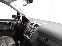 Volkswagen 2007 touran cross - afbeelding 21 van  43