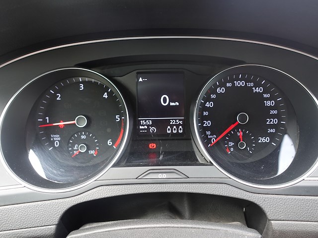 Volkswagen aerton - afbeelding 2 van  14