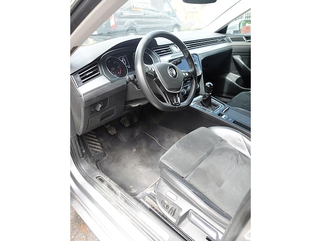 Volkswagen aerton - afbeelding 12 van  14