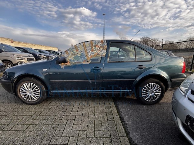 Volkswagen bora 1.9 sdi base, 2005 - afbeelding 33 van  34
