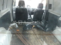 Volkswagen caddy (2012-vin:wv1zzz2kzcx133926) utility truck (voor onderdelen) - afbeelding 12 van  33