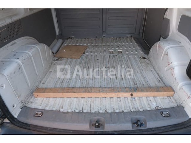 Volkswagen caddy bus (2007-101,449 km) - afbeelding 2 van  74
