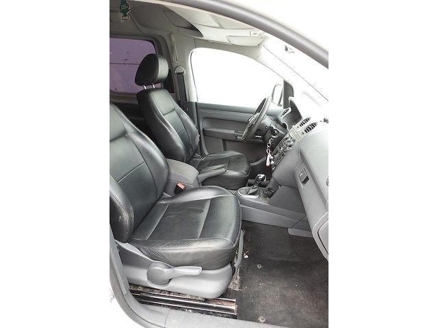 Volkswagen caddy maxi combi - afbeelding 3 van  26