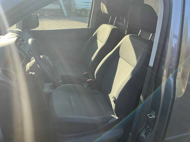 Volkswagen caddy tdi bedrijfswagen - afbeelding 13 van  16