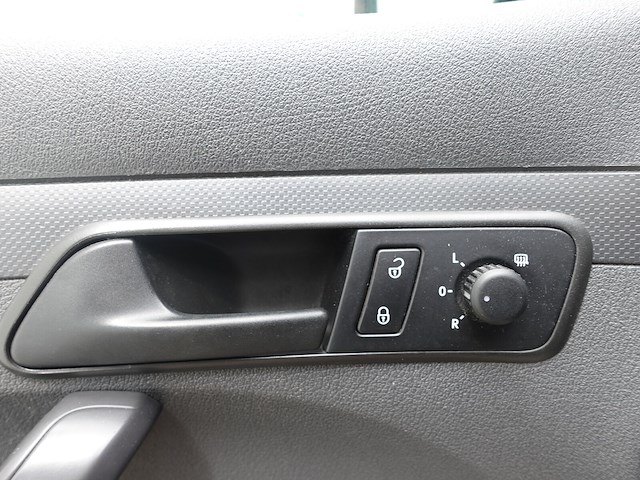 Volkswagen caddy - afbeelding 8 van  16