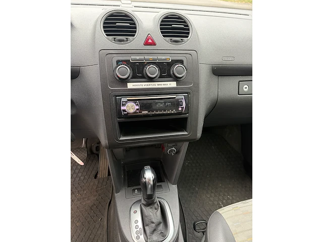 Volkswagen caddy - afbeelding 10 van  12