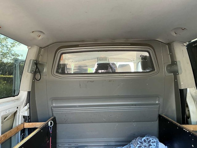 Volkswagen caravelle automaat - afbeelding 19 van  32