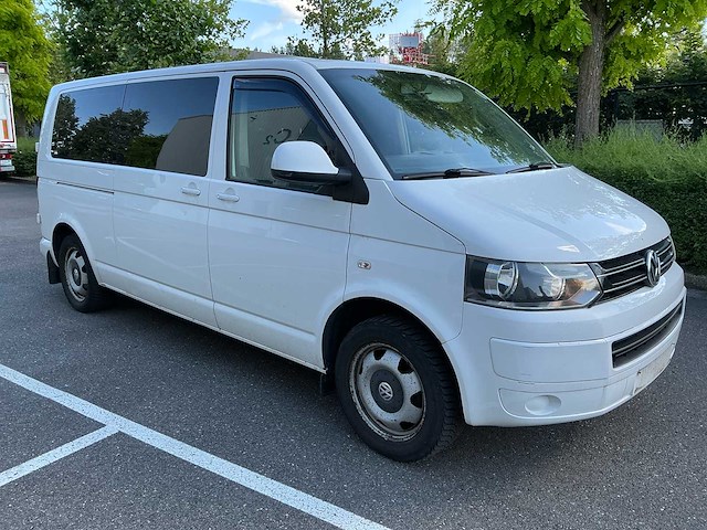 Volkswagen caravelle automaat - afbeelding 23 van  32