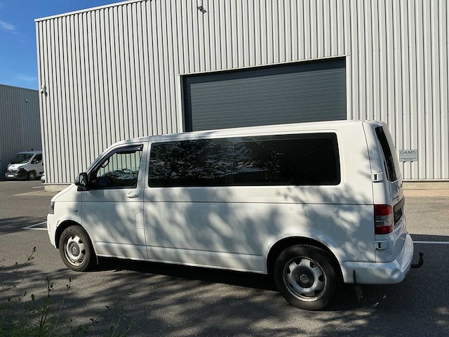 Volkswagen caravelle automaat - afbeelding 31 van  32