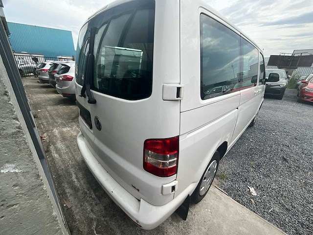 Volkswagen caravelle bedrijfswagen - afbeelding 21 van  26