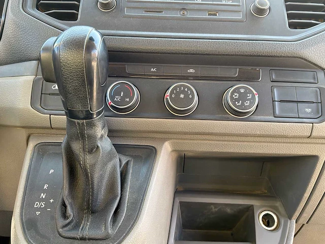 Volkswagen crafter 2.0 tdi bestelwagen - afbeelding 30 van  36