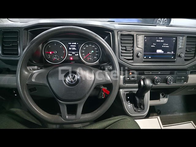 Volkswagen crafter automatic * l3h3 * 3-zits suv * 2.0 diesel - 2018 - afbeelding 9 van  18