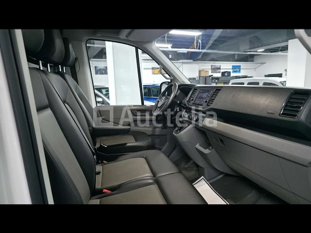 Volkswagen crafter automatic * l3h3 * 3-zits suv * 2.0 diesel - 2018 - afbeelding 10 van  18