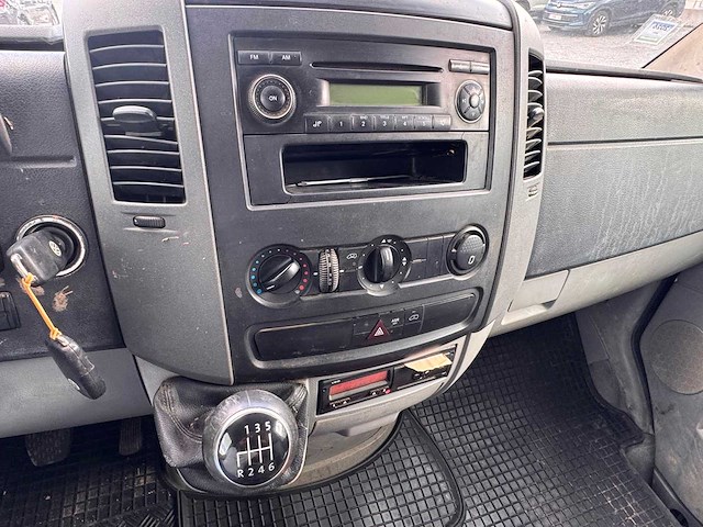 Volkswagen crafter - afbeelding 21 van  32