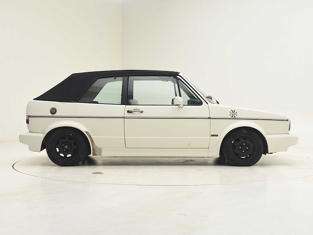 Volkswagen golf 1 cabrio - afbeelding 23 van  42