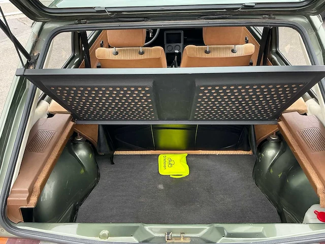 Volkswagen golf 1 volkswagen golf 1 – 1980 – 19.697 km getoond – uitstekende staat – originele documenten - afbeelding 22 van  29