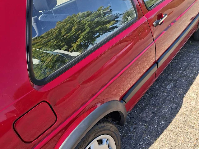 Volkswagen golf 2 oldtimer - afbeelding 16 van  29