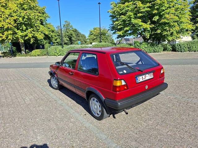 Volkswagen golf 2 oldtimer - afbeelding 23 van  29